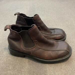 GBX Chelsea Boots Mens Size 10.5 Brown Leather Slip Resistant Lug Sole Pull On
